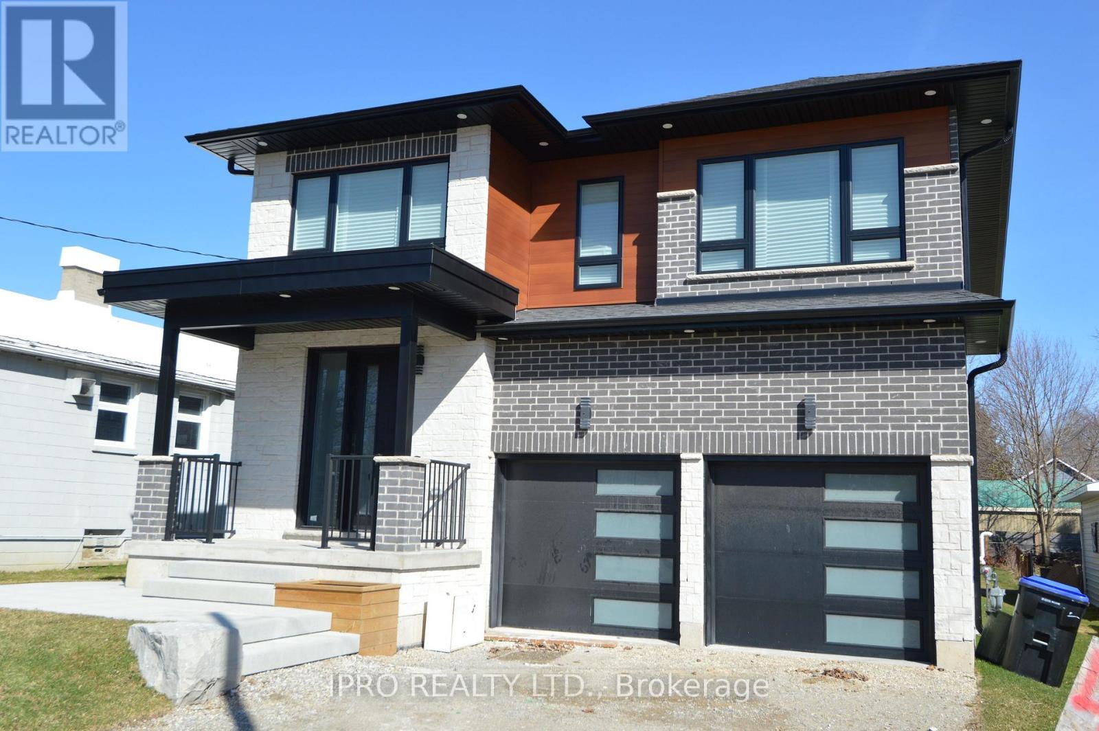 












44 ALBERT STREET W

,
New Tecumseth (Alliston),




Ontario
L9R1H2

