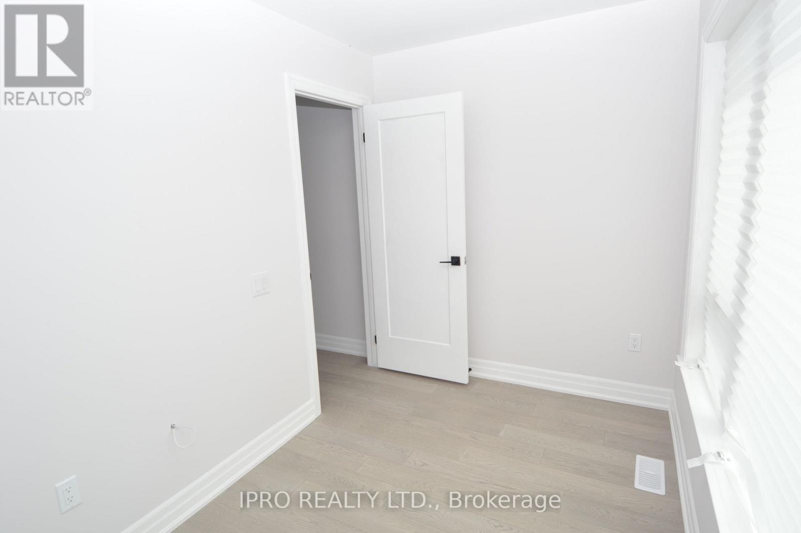 












44 ALBERT STREET W

,
New Tecumseth (Alliston),




Ontario
L9R1H2

