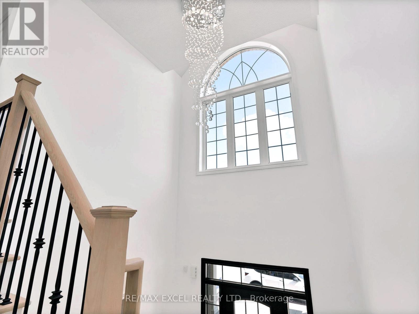 












322 BARONS STREET

,
Vaughan (Kleinburg),




Ontario
L4H4H4

