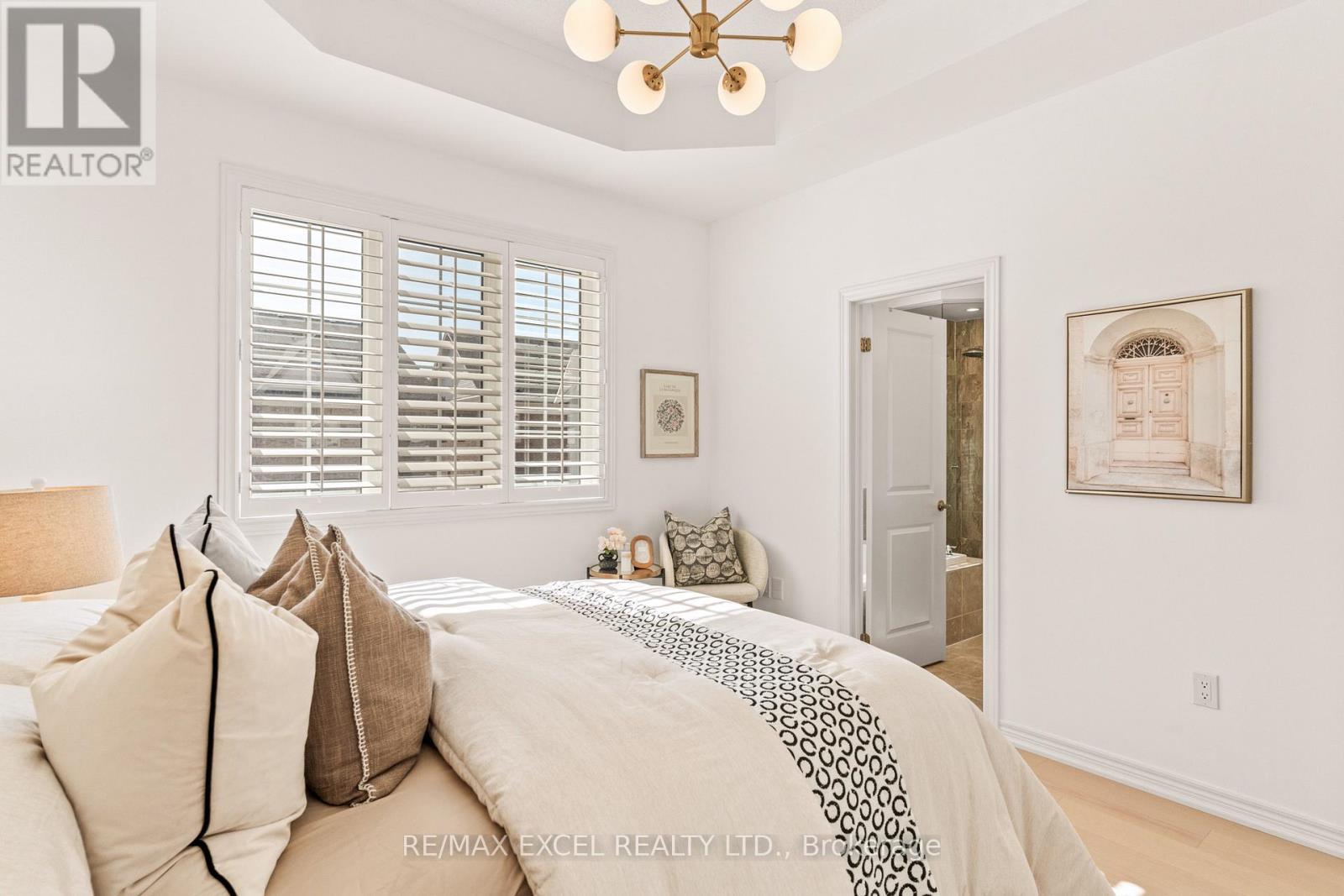 












322 BARONS STREET

,
Vaughan (Kleinburg),




Ontario
L4H4H4

