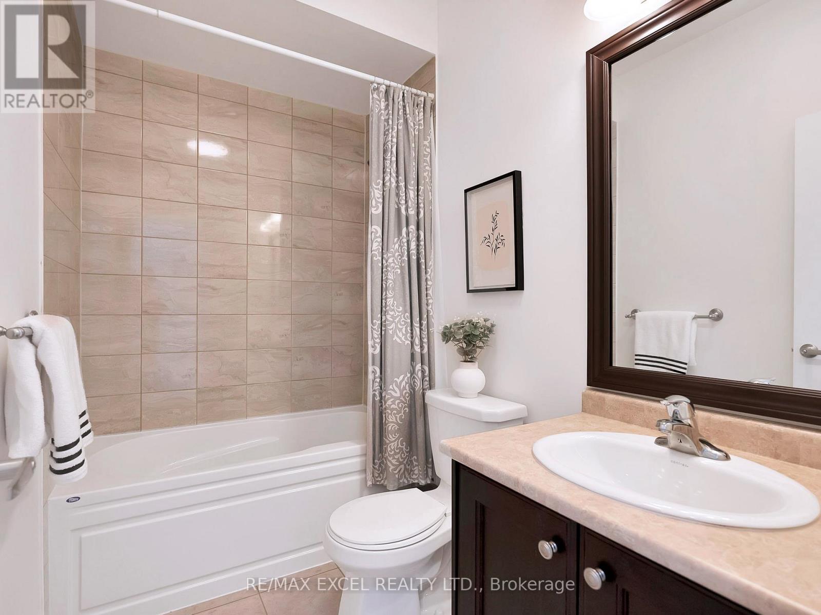 












322 BARONS STREET

,
Vaughan (Kleinburg),




Ontario
L4H4H4

