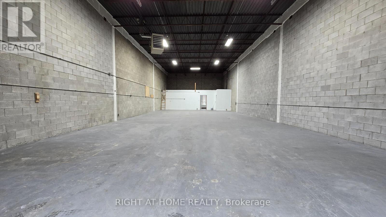 












47 - 101 FRESHWAY DRIVE

,
Vaughan (Concord),




Ontario
L4K1R9

