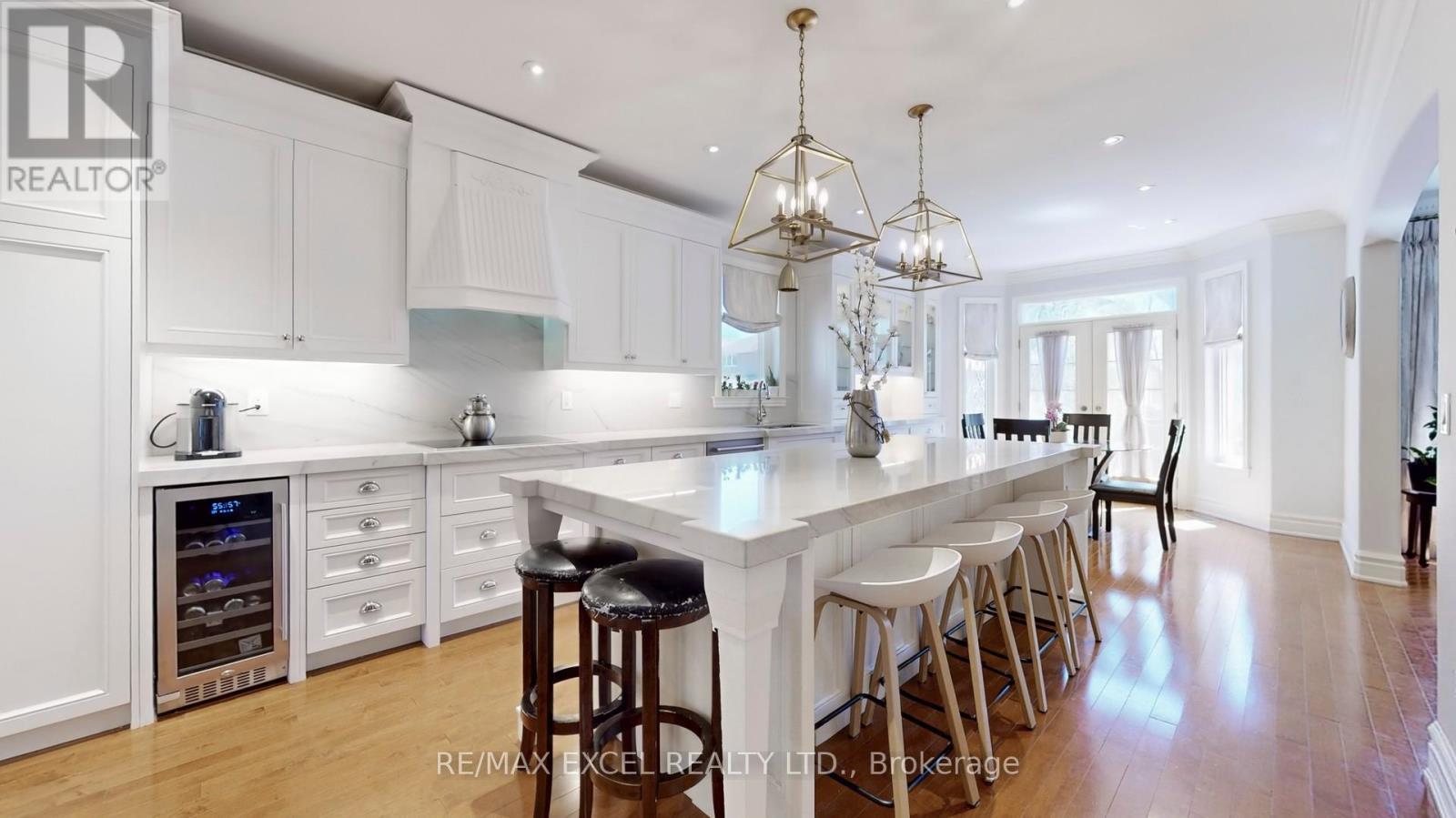 












65 PATHLANE ROAD

,
Richmond Hill (Langstaff),




Ontario
L4B4A5

