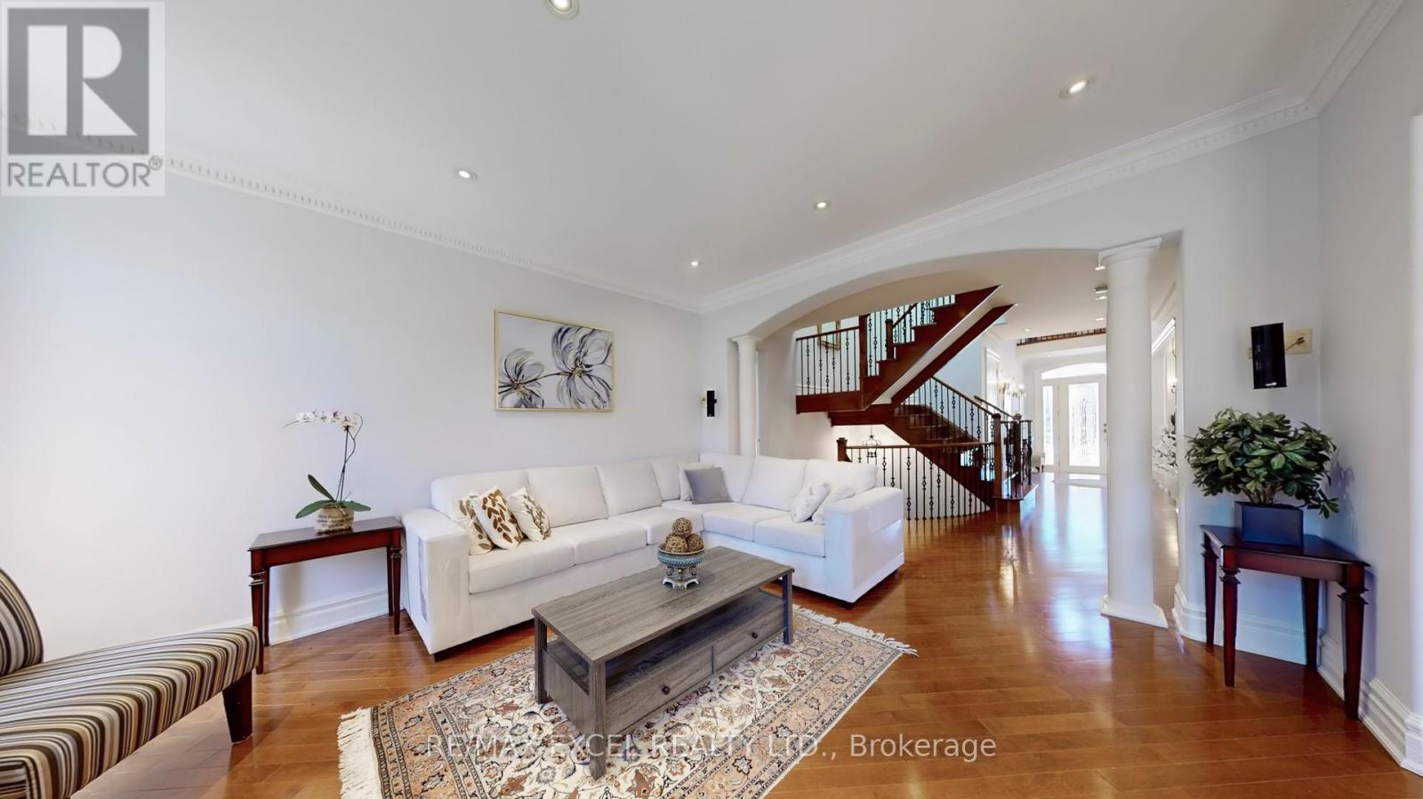 












65 PATHLANE ROAD

,
Richmond Hill (Langstaff),




Ontario
L4B4A5

