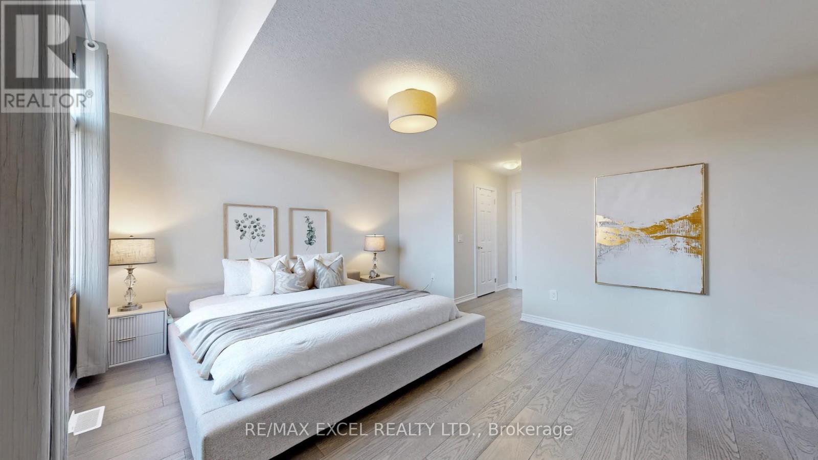 












11 UNITY GARDENS DRIVE

,
Markham (Village Green-South Unionville),




Ontario
L3R5R6


