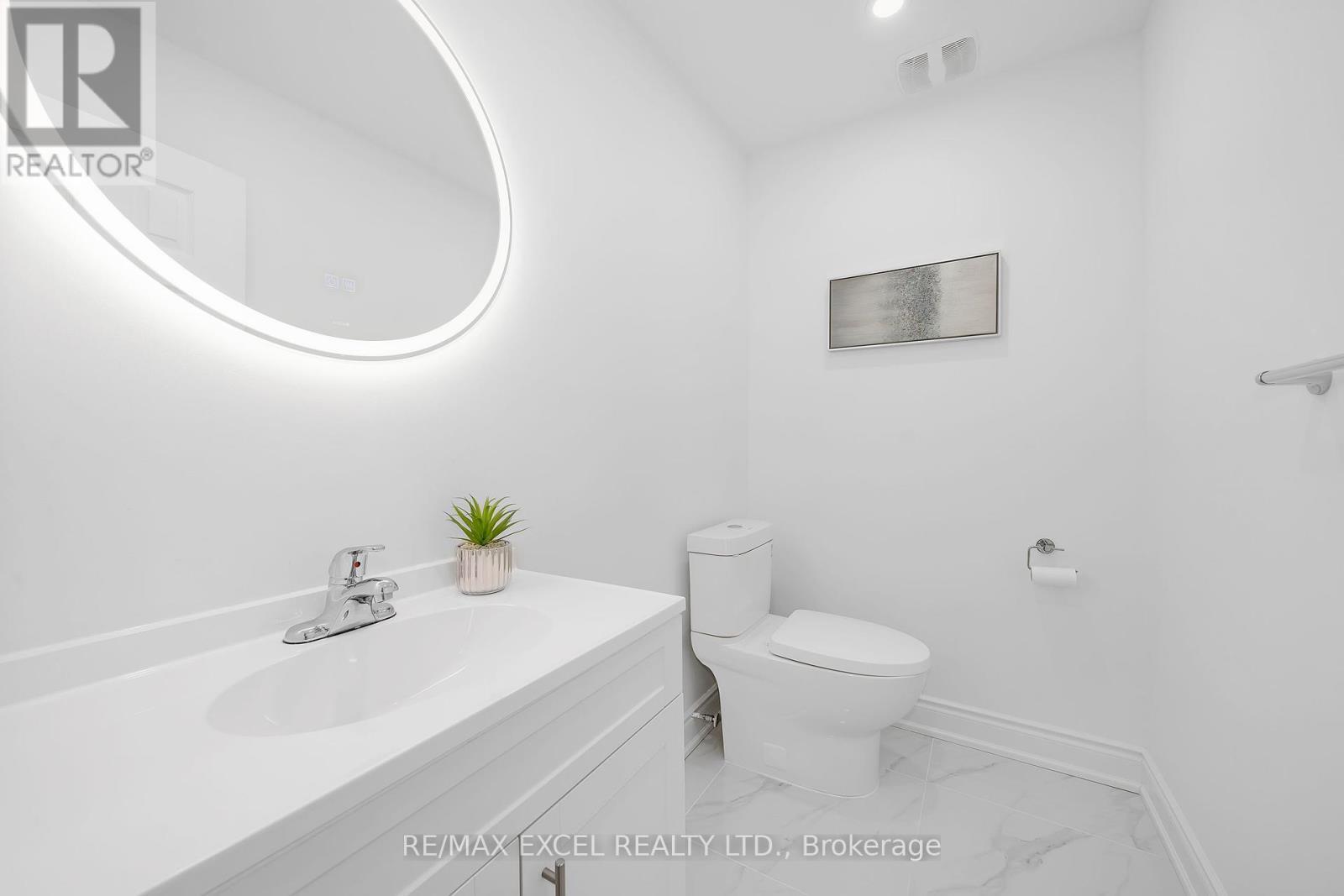 












15 HAWKSBURY ROAD

,
Markham (Wismer),




Ontario
L6E1G9

