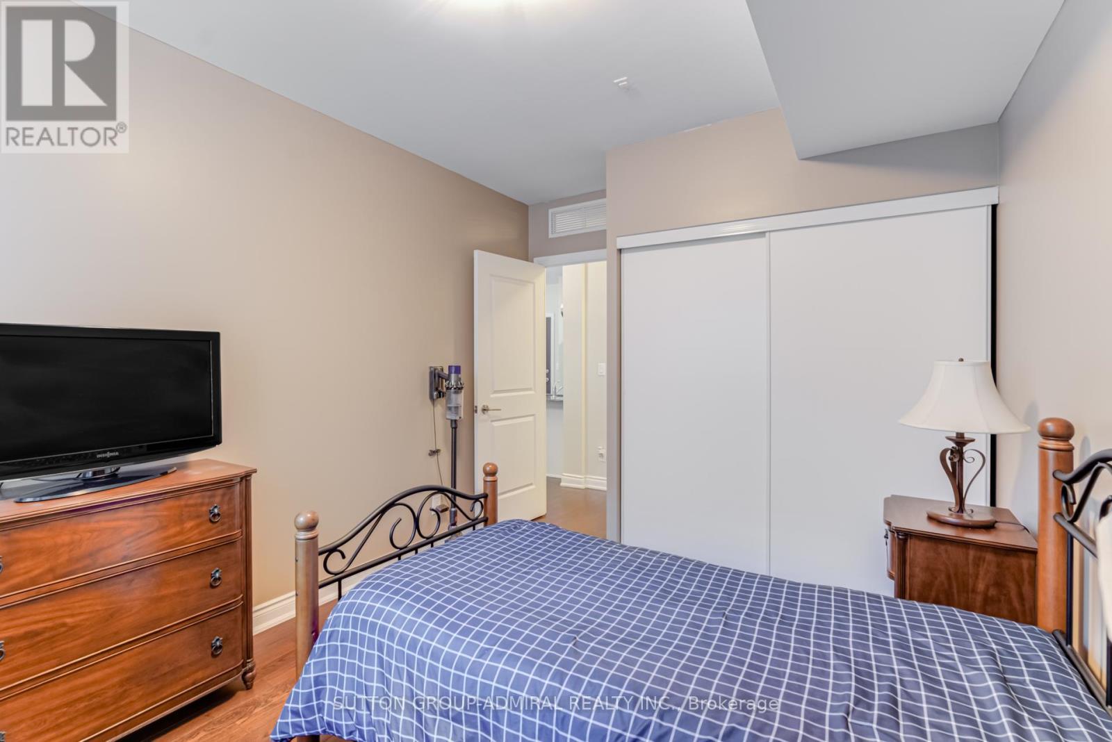 












342 - 281 WOODBRIDGE AVENUE

,
Vaughan (West Woodbridge),




Ontario
L4L0C6

