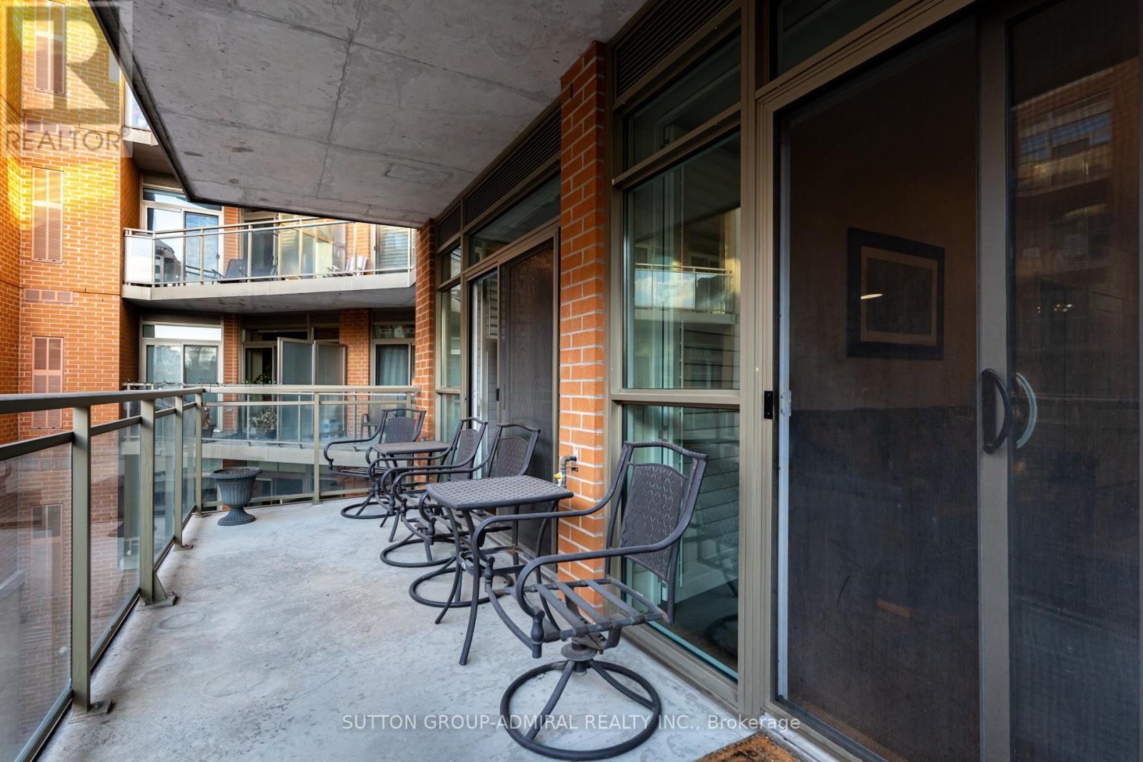 












342 - 281 WOODBRIDGE AVENUE

,
Vaughan (West Woodbridge),




Ontario
L4L0C6

