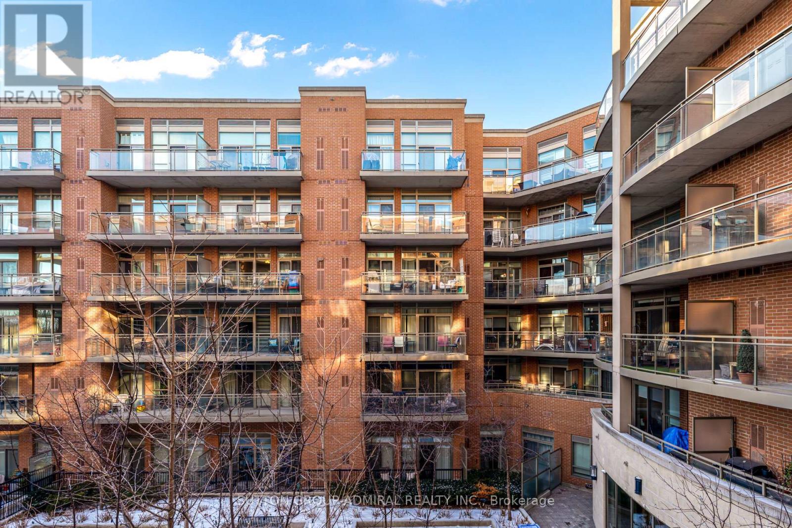 












342 - 281 WOODBRIDGE AVENUE

,
Vaughan (West Woodbridge),




Ontario
L4L0C6

