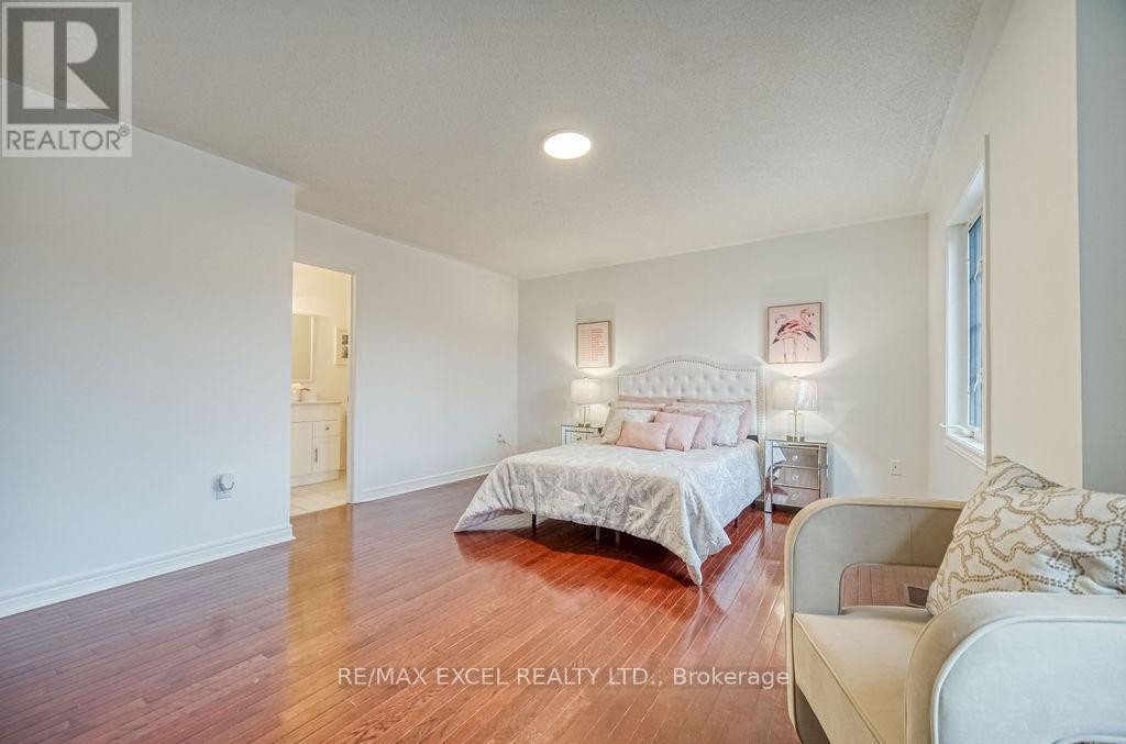 












316 WILLIAMSON ROAD

,
Markham (Greensborough),




Ontario
L6E2A7

