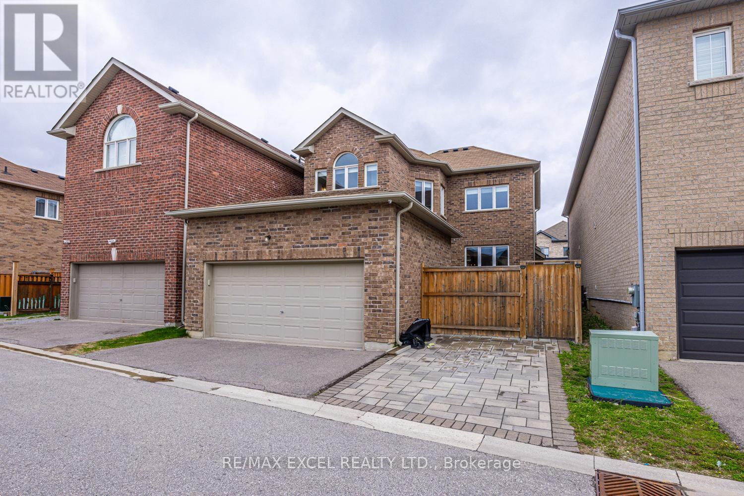 












77 SUNNYSIDE HILL ROAD

,
Markham (Cornell),




Ontario
L6B0Z8

