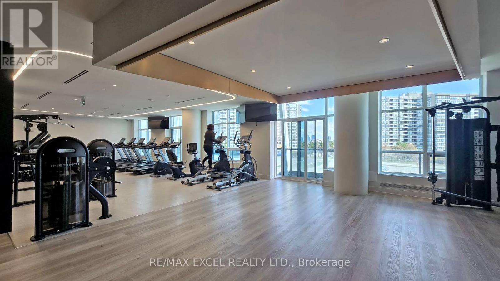 












531 - 50 UPPER MALL WAY

,
Vaughan (Brownridge),




Ontario
L4J0L8

