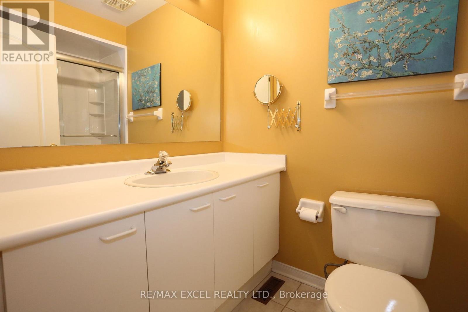 












37 - 735 NEW WESTMINSTER DRIVE

,
Vaughan (Brownridge),




Ontario
L4J7Y9

