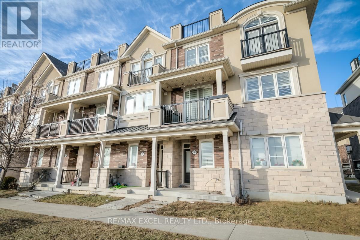 












386 ARTHUR BONNER AVENUE

,
Markham (Cornell),




Ontario
L6B0R1

