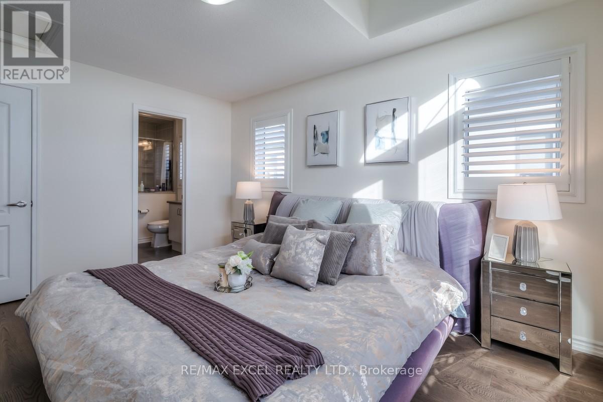 












386 ARTHUR BONNER AVENUE

,
Markham (Cornell),




Ontario
L6B0R1

