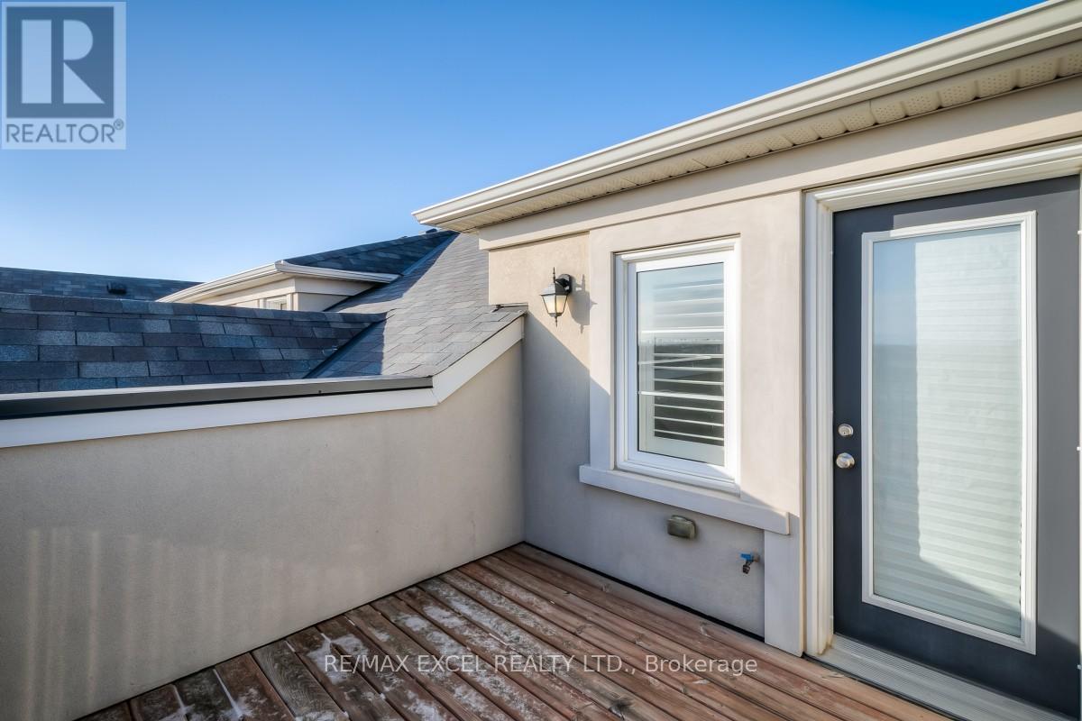 












386 ARTHUR BONNER AVENUE

,
Markham (Cornell),




Ontario
L6B0R1

