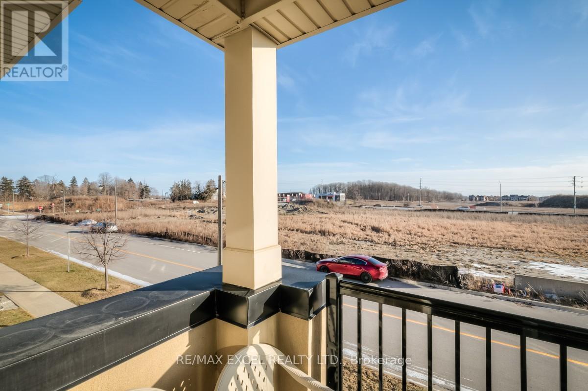 












386 ARTHUR BONNER AVENUE

,
Markham (Cornell),




Ontario
L6B0R1

