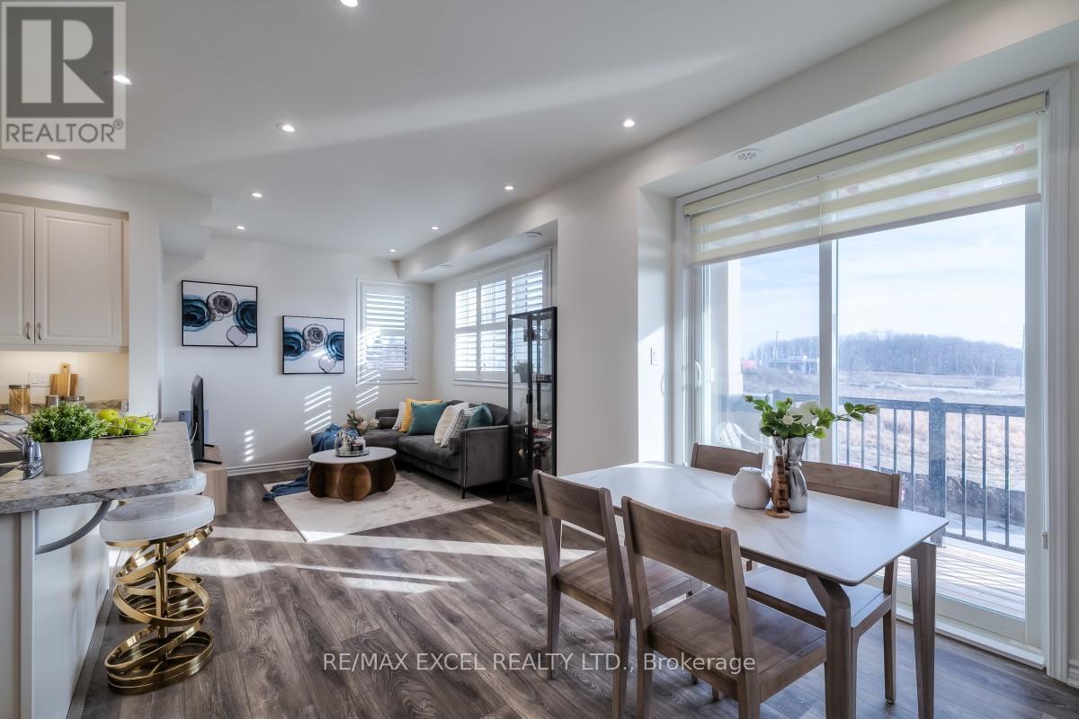 












386 ARTHUR BONNER AVENUE

,
Markham (Cornell),




Ontario
L6B0R1

