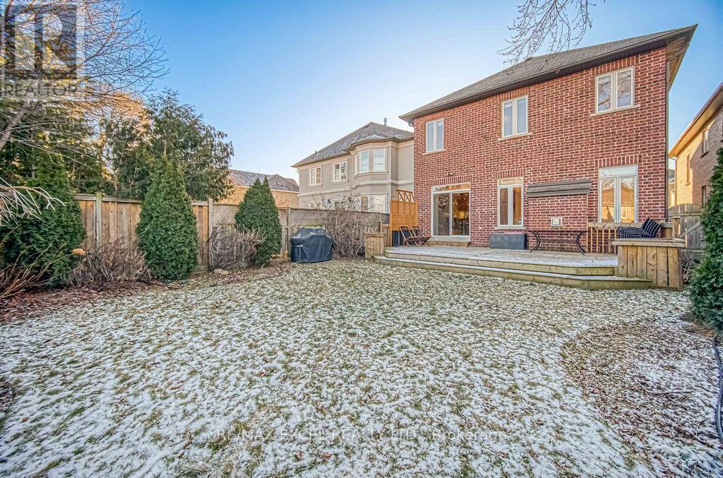 












166 TOWNSGATE DRIVE

,
Vaughan (Crestwood-Springfarm-Yorkhill),




Ontario
L4J8J5

