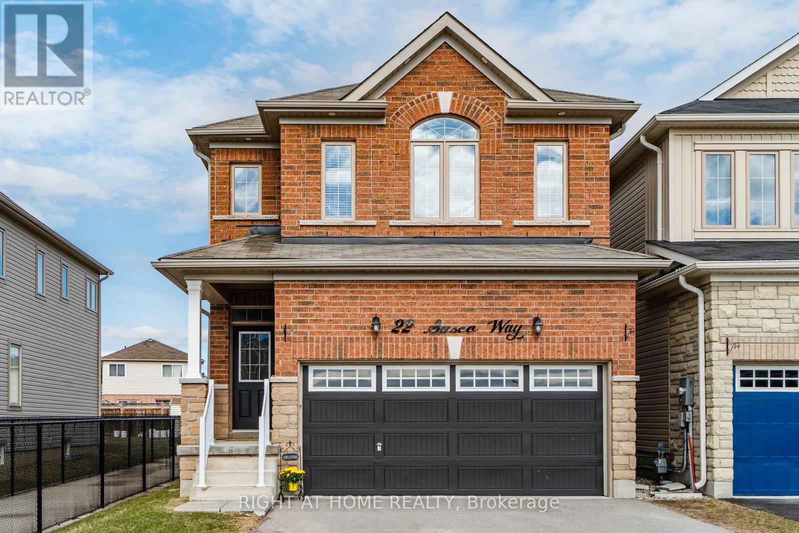 












22 SASCO WAY

,
Essa (Angus),




Ontario
L3W0C8

