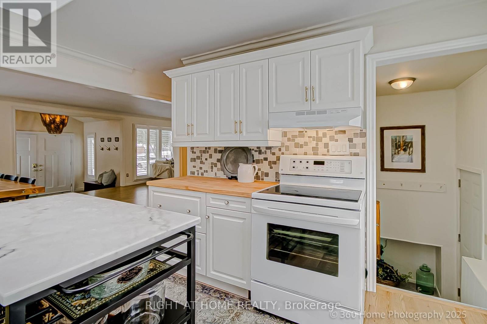 












4753 CHERRY STREET

,
Whitchurch-Stouffville,




Ontario
L4A7X4


