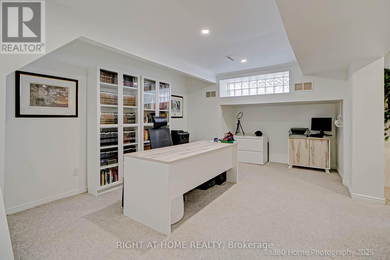 












4753 CHERRY STREET

,
Whitchurch-Stouffville,




Ontario
L4A7X4

