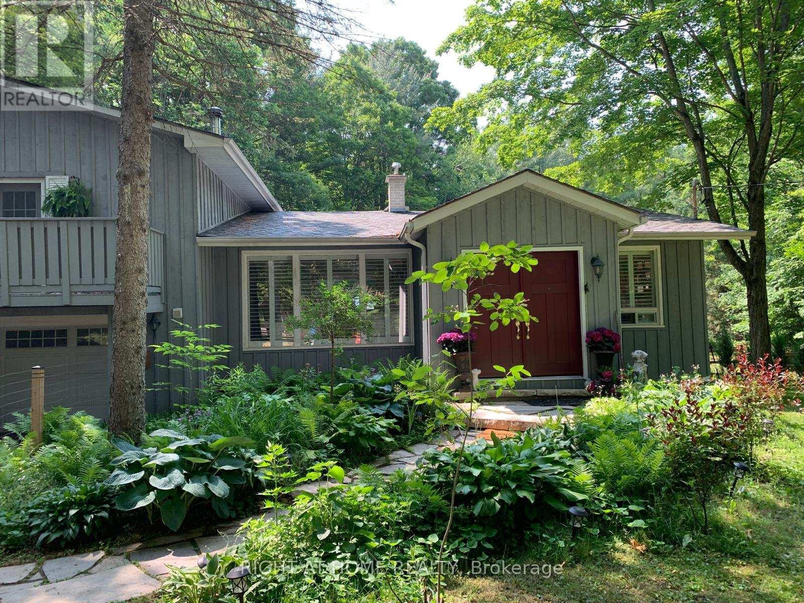 












4753 CHERRY STREET

,
Whitchurch-Stouffville,




Ontario
L4A7X4

