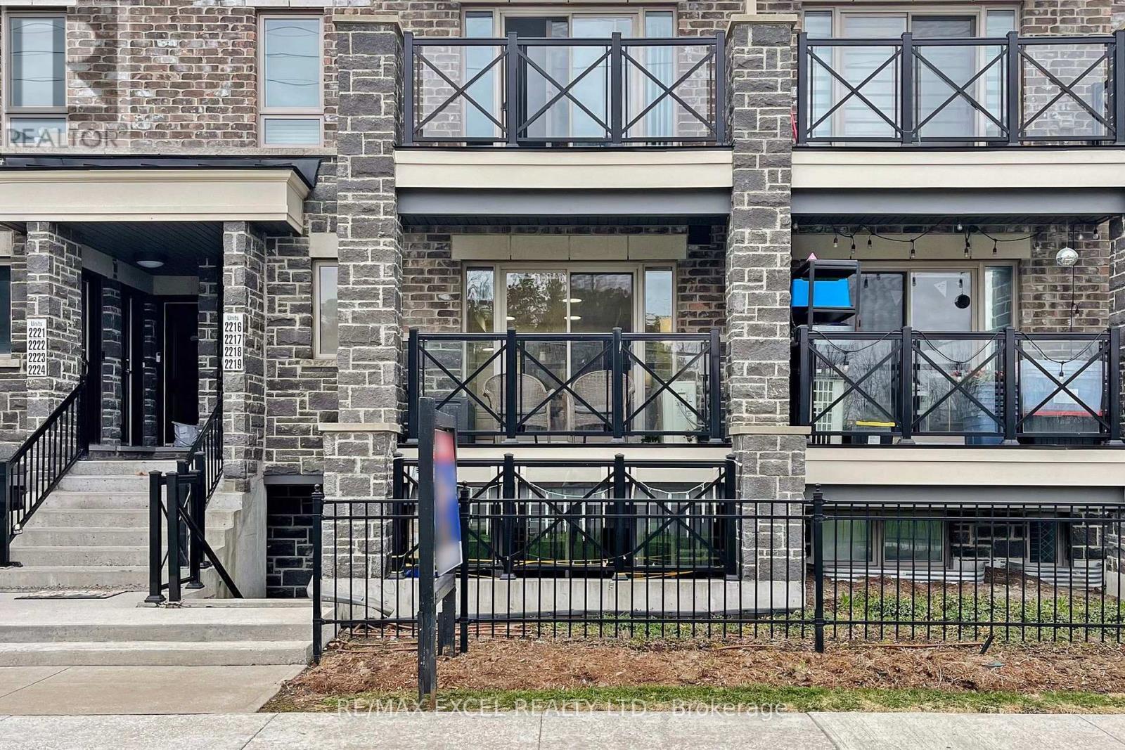 












2217 - 10 WESTMEATH LANE

,
Markham (Cornell),




Ontario
L6B1N5

