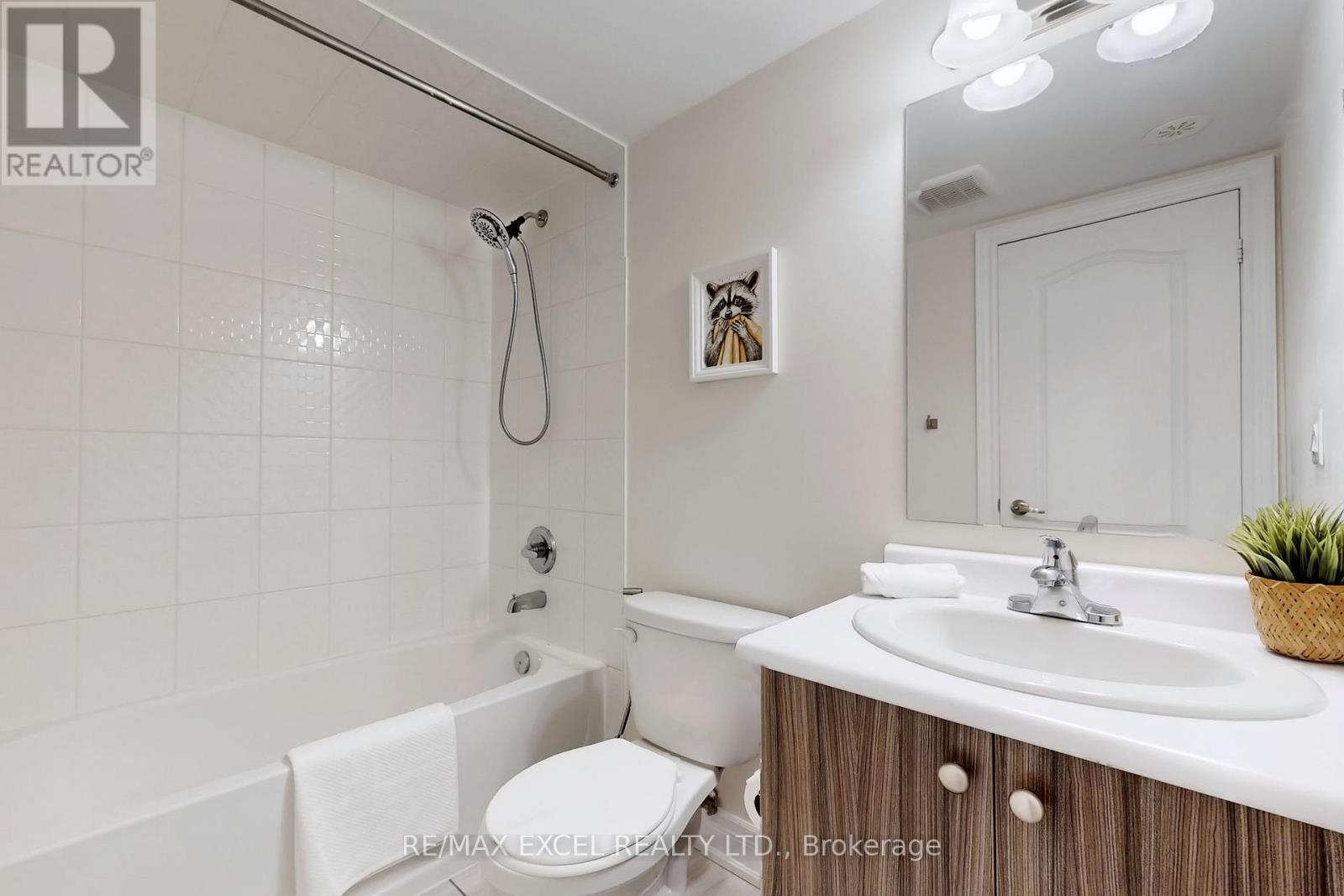












2217 - 10 WESTMEATH LANE

,
Markham (Cornell),




Ontario
L6B1N5

