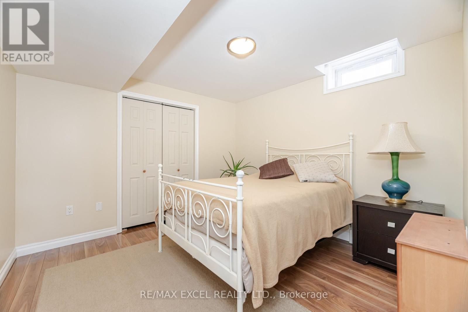 












29 BRASS DRIVE N

,
Richmond Hill (Jefferson),




Ontario
L4E4T3

