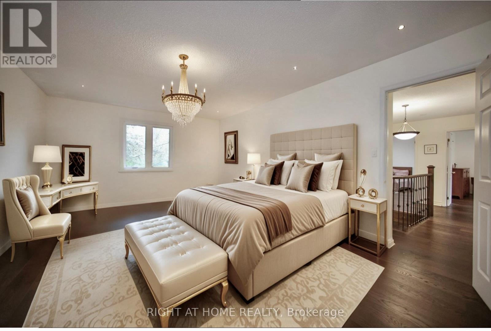 












42 WILLIAM STREET

,
East Gwillimbury (Sharon),




Ontario
L0G1V0

