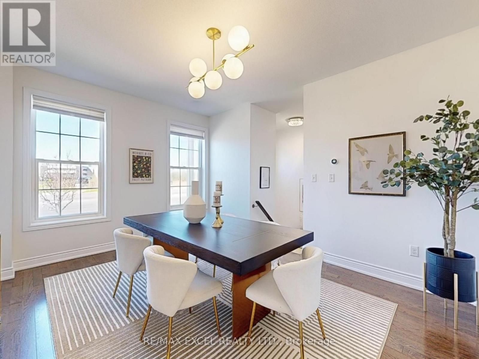 












10327 WOODBINE AVENUE

,
Markham (Cathedraltown),




Ontario
L6C0J7

