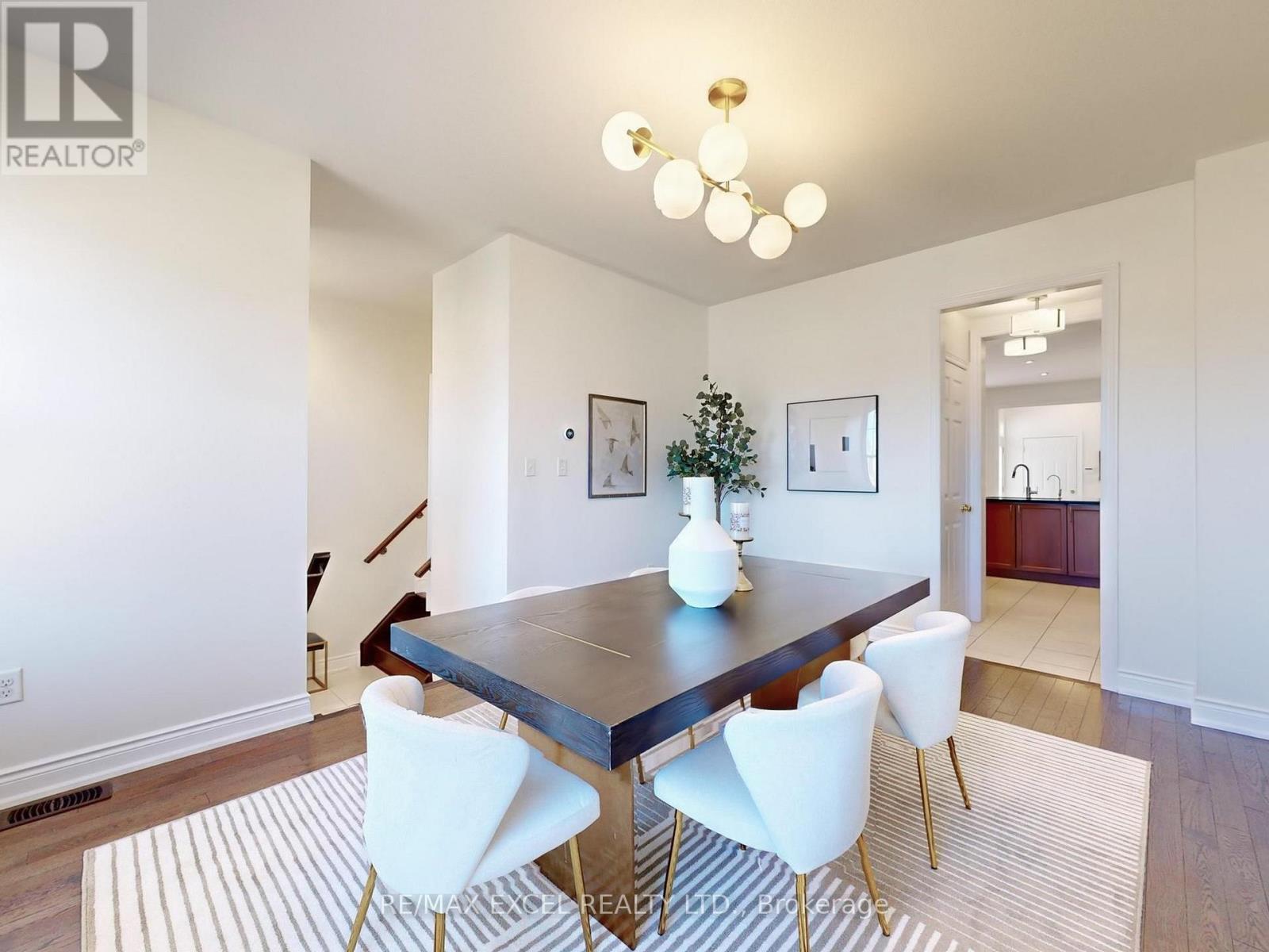 












10327 WOODBINE AVENUE

,
Markham (Cathedraltown),




Ontario
L6C0J7

