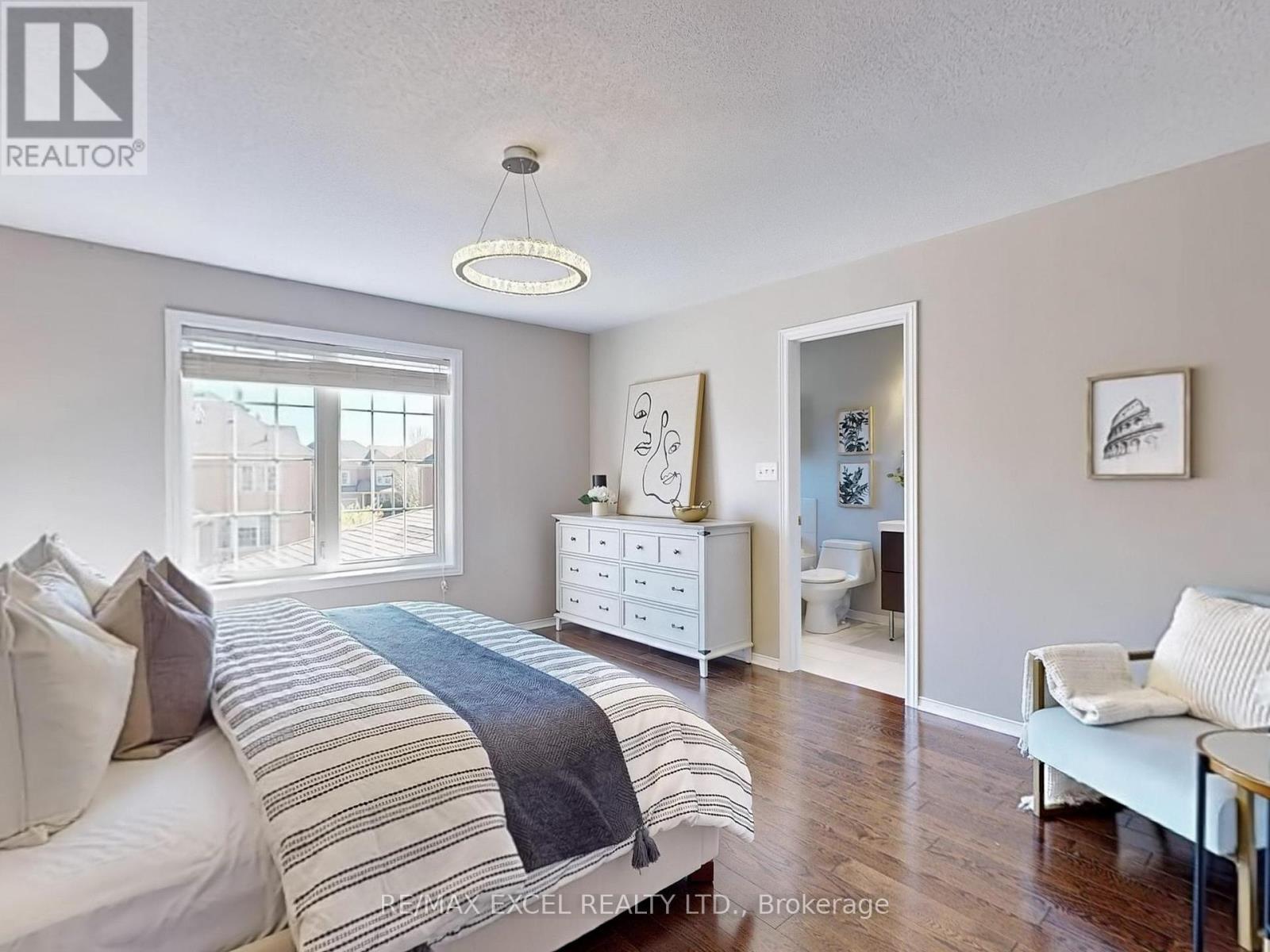 












10327 WOODBINE AVENUE

,
Markham (Cathedraltown),




Ontario
L6C0J7

