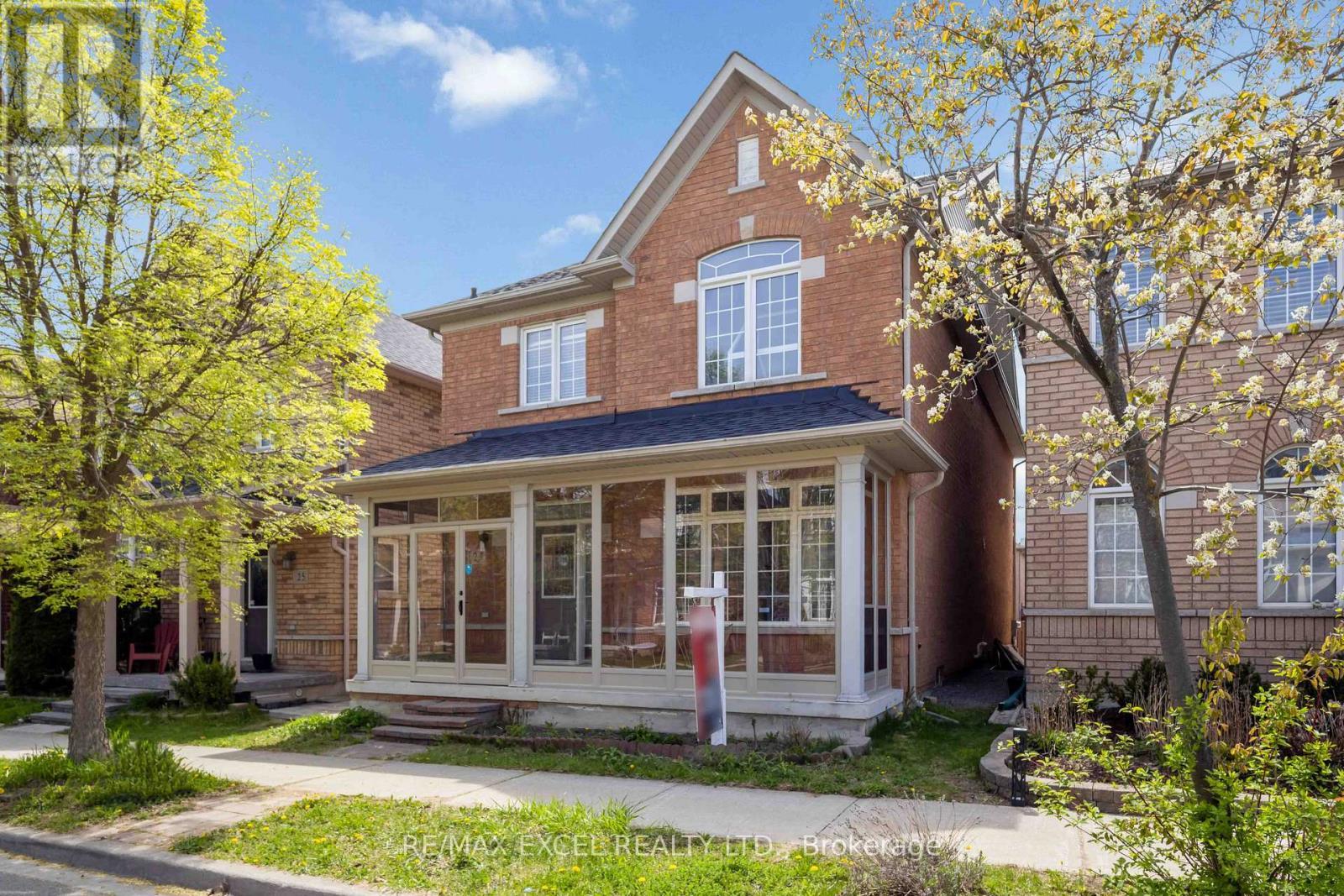 












23 PINECLIFF AVENUE

,
Markham (Cornell),




Ontario
L6B0K3

