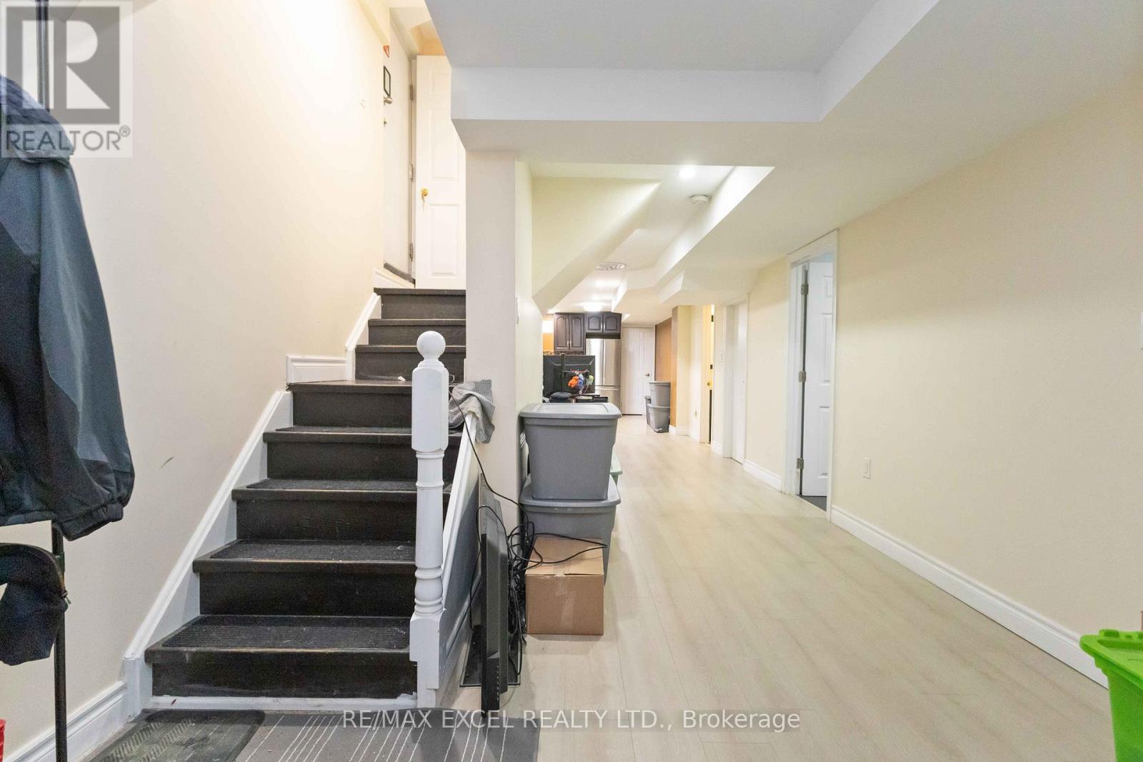 












23 PINECLIFF AVENUE

,
Markham (Cornell),




Ontario
L6B0K3

