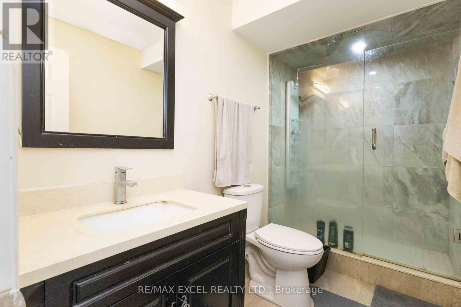 












23 PINECLIFF AVENUE

,
Markham (Cornell),




Ontario
L6B0K3


