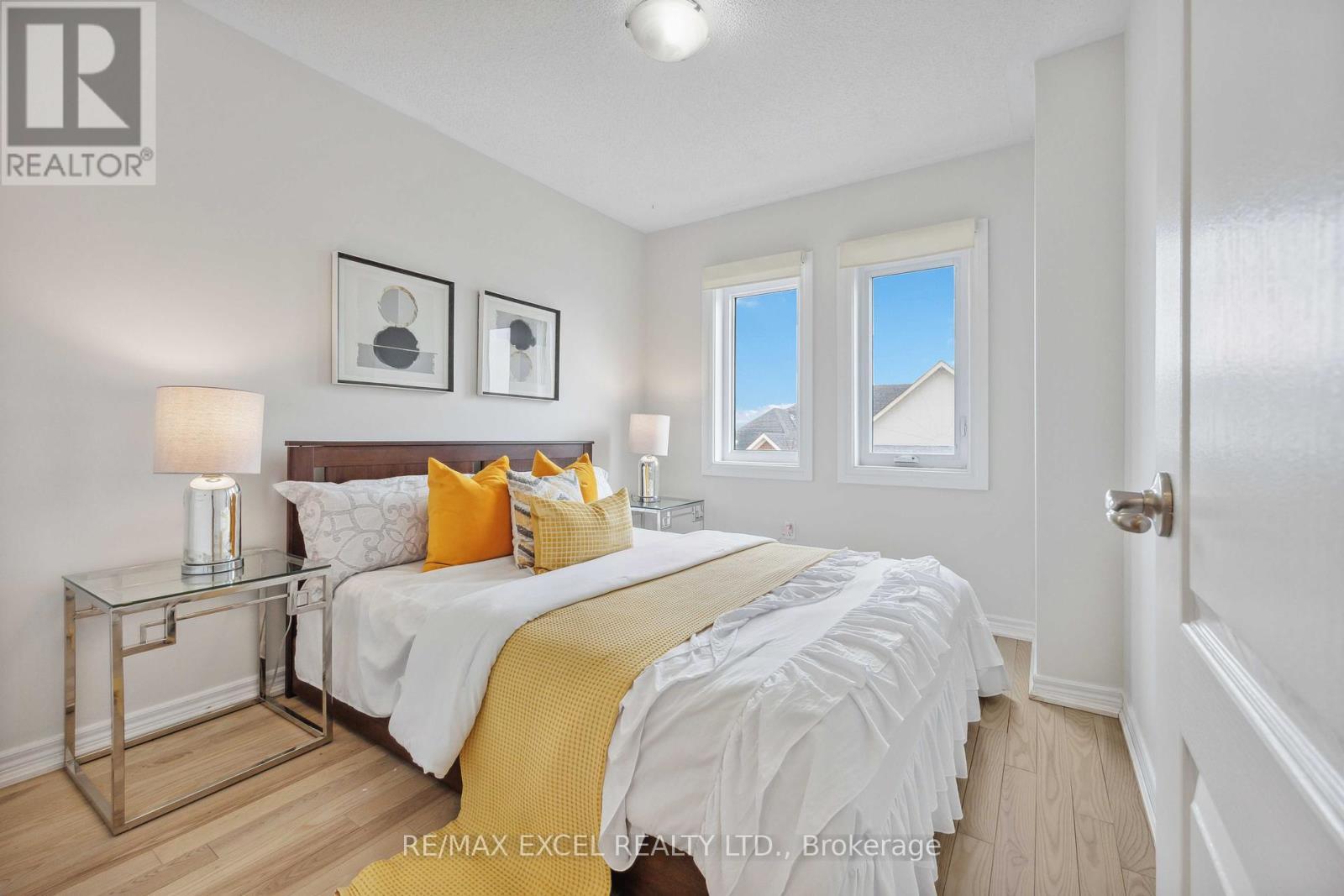












66 - 255 SHAFTSBURY AVENUE

,
Richmond Hill (Westbrook),




Ontario
L4C0L9

