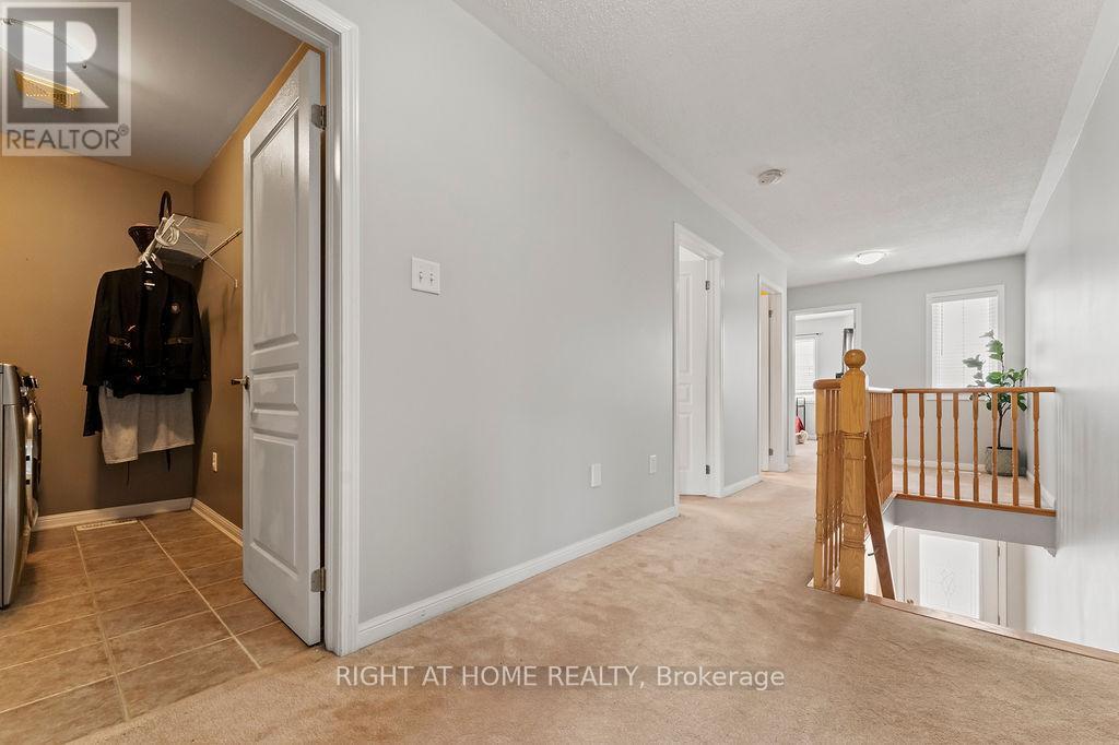 












58 DUNNING DRIVE

,
New Tecumseth (Alliston),




Ontario
L9R0B5

