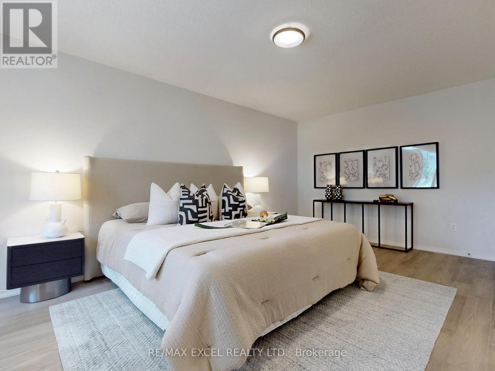 












67 DUFFIN DRIVE

,
Whitchurch-Stouffville (Stouffville),




Ontario
L4A0R6

