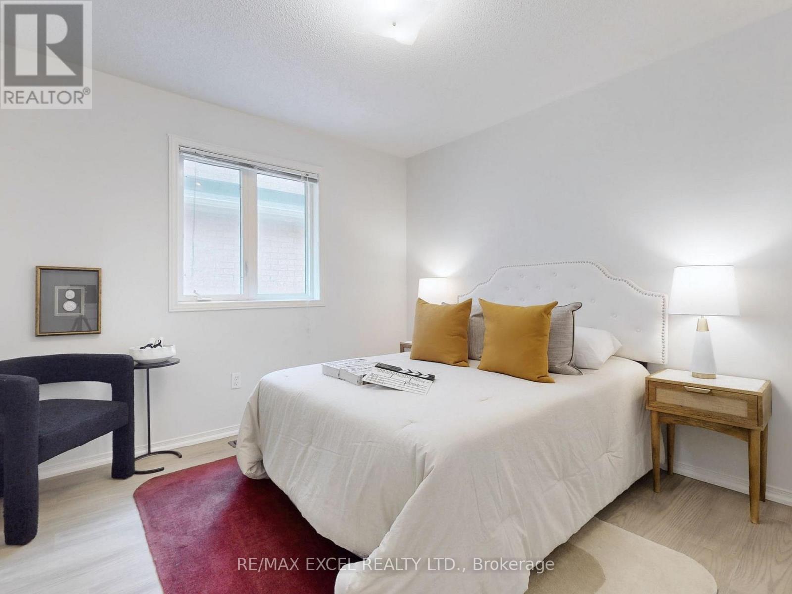 












67 DUFFIN DRIVE

,
Whitchurch-Stouffville (Stouffville),




Ontario
L4A0R6

