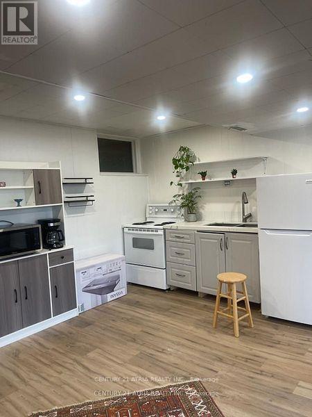 












10 IBER COURT

,
Aurora (Aurora Village),




Ontario
L4G1V5

