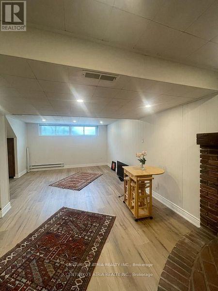 












10 IBER COURT

,
Aurora (Aurora Village),




Ontario
L4G1V5

