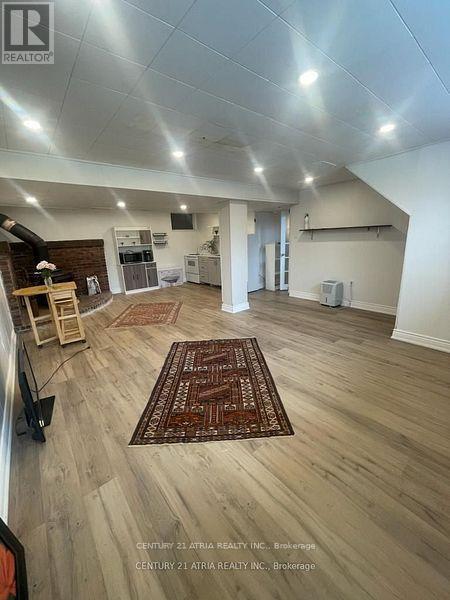 












10 IBER COURT

,
Aurora (Aurora Village),




Ontario
L4G1V5

