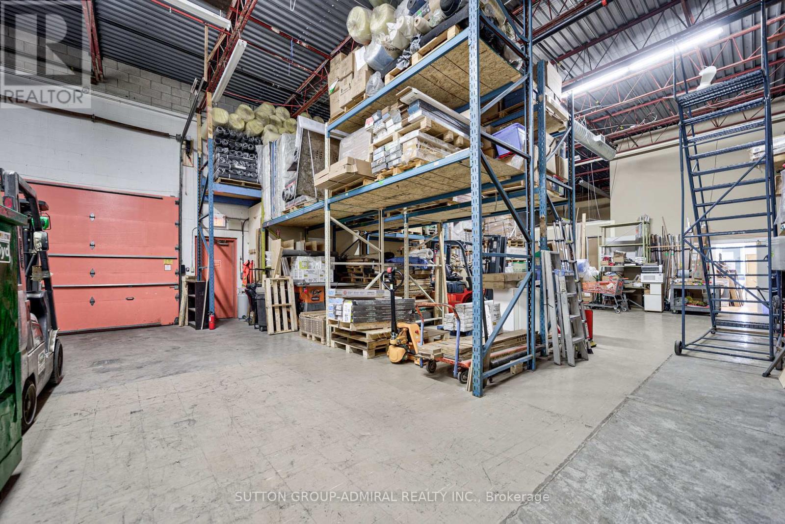 












21 - 55 ADMINISTRATION ROAD

,
Vaughan (Concord),




Ontario
L4K4G9

