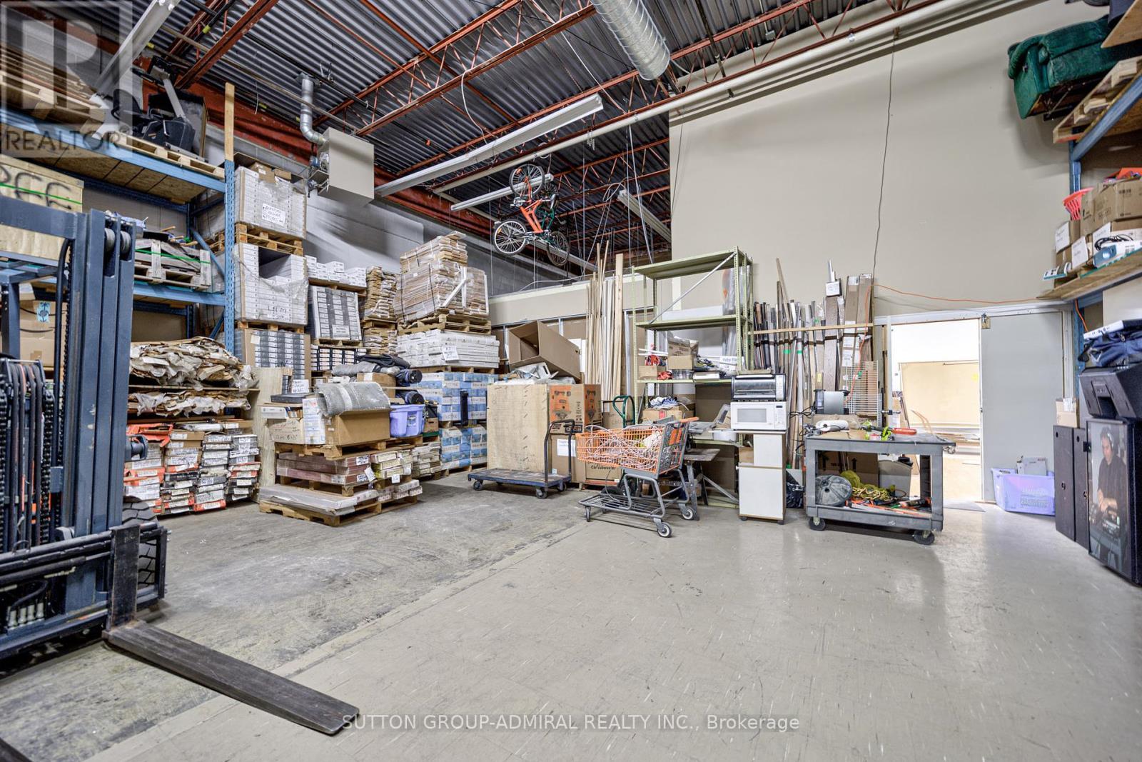 












21 - 55 ADMINISTRATION ROAD

,
Vaughan (Concord),




Ontario
L4K4G9

