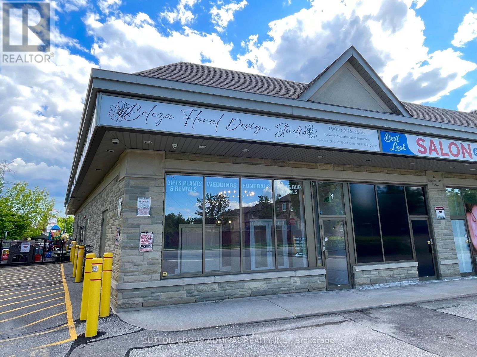 












1 - 75 NAPA VALLEY AVENUE

,
Vaughan (Sonoma Heights),




Ontario
L4H1M3

