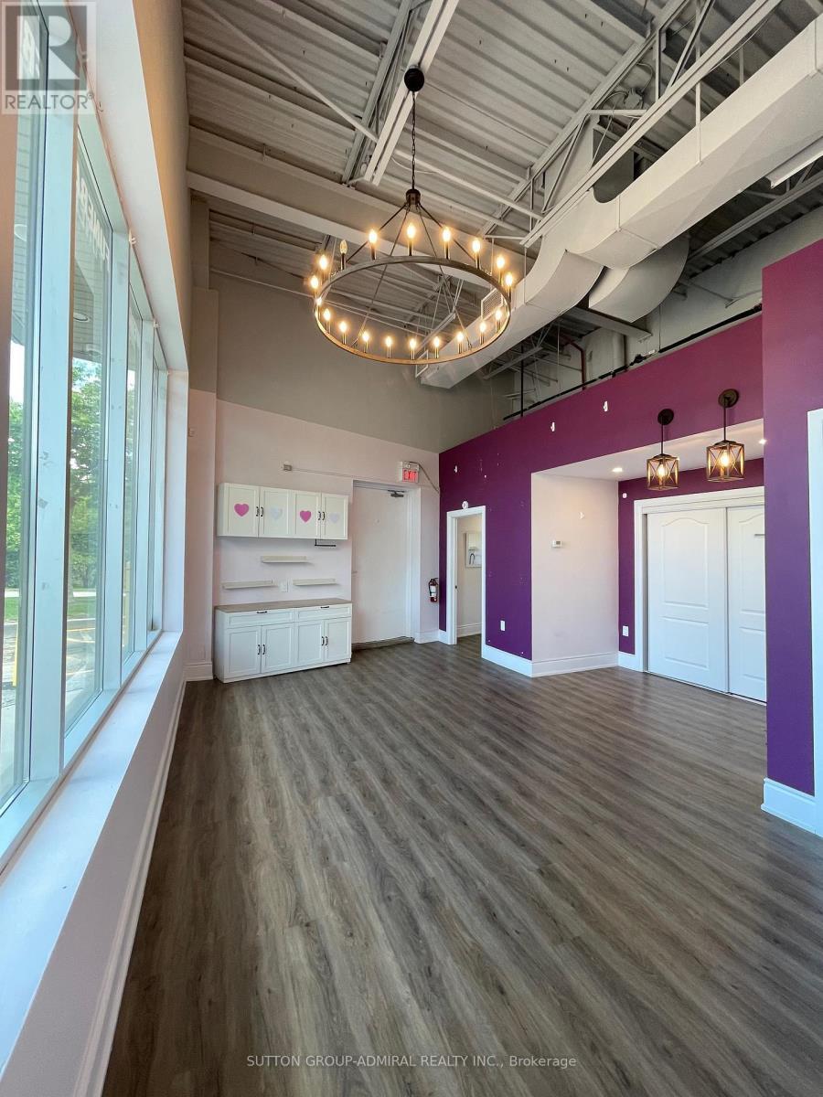 












1 - 75 NAPA VALLEY AVENUE

,
Vaughan (Sonoma Heights),




Ontario
L4H1M3

