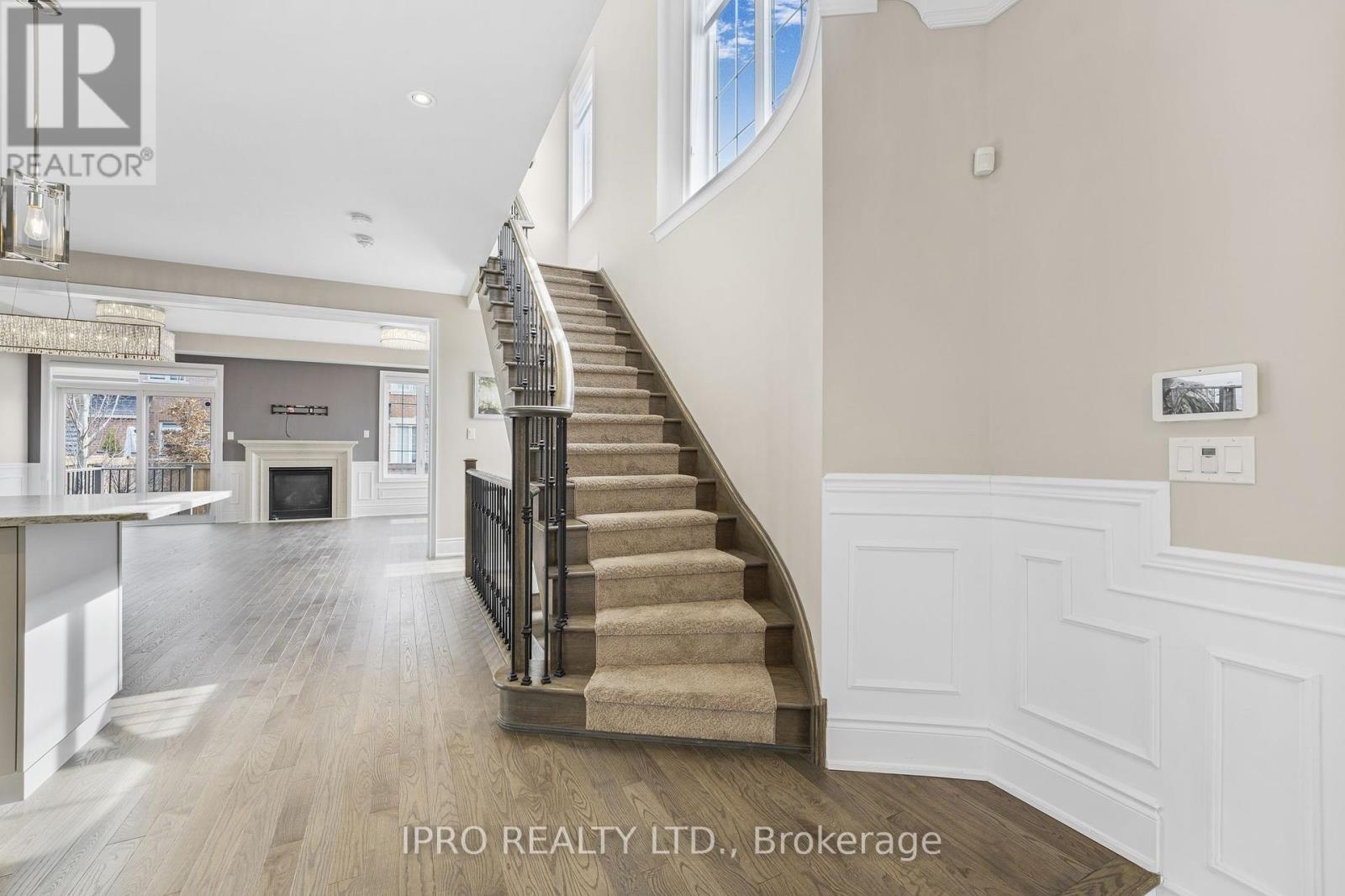 












3 KETTLE VALLEY TRAIL

,
King (Nobleton),




Ontario
L7B0A6

