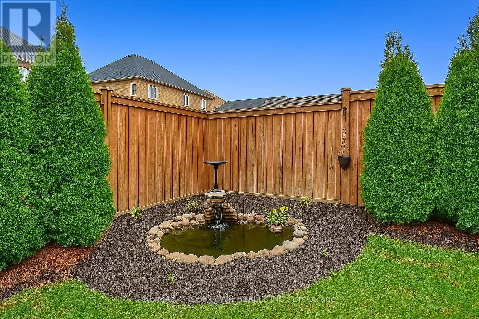 












25 PIERCE PLACE

,
New Tecumseth (Tottenham),




Ontario
L0G1W0

